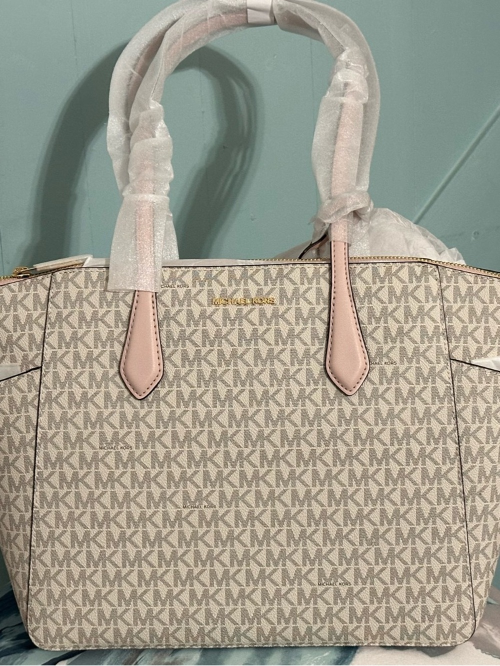 Michael Kors Pink Marilyn Medium Signature Logo Tote Bag - Picture 5 of 6